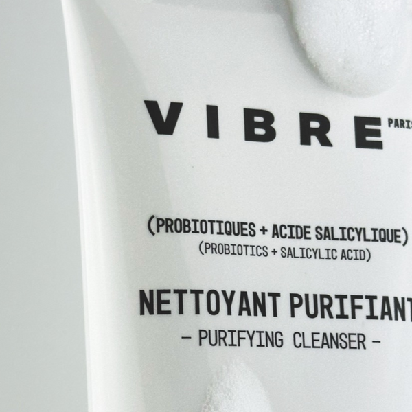 L'acide salicylique pour traiter points noirs, acné et imperfections
