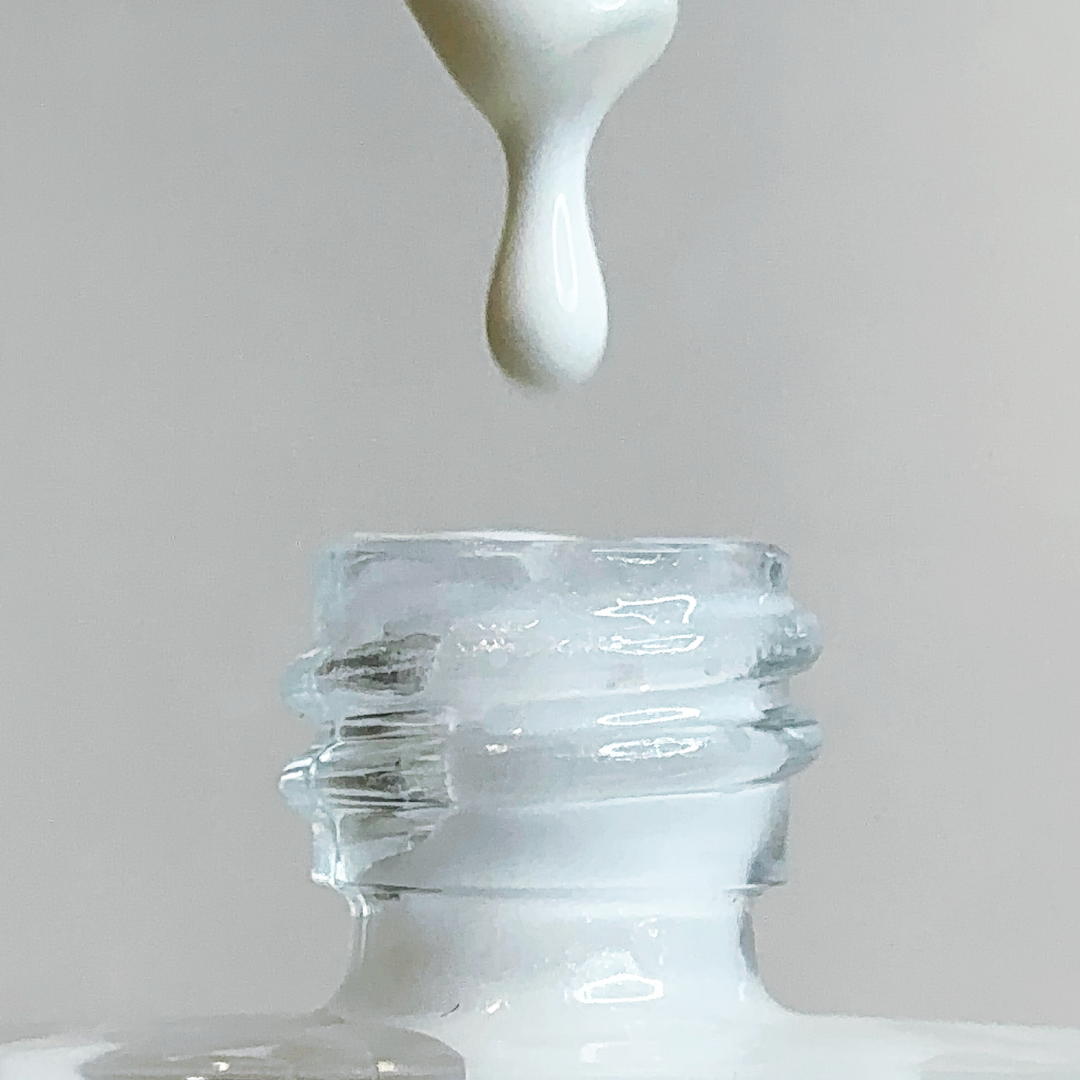 Hyaluronic acid serum - How and why use it?